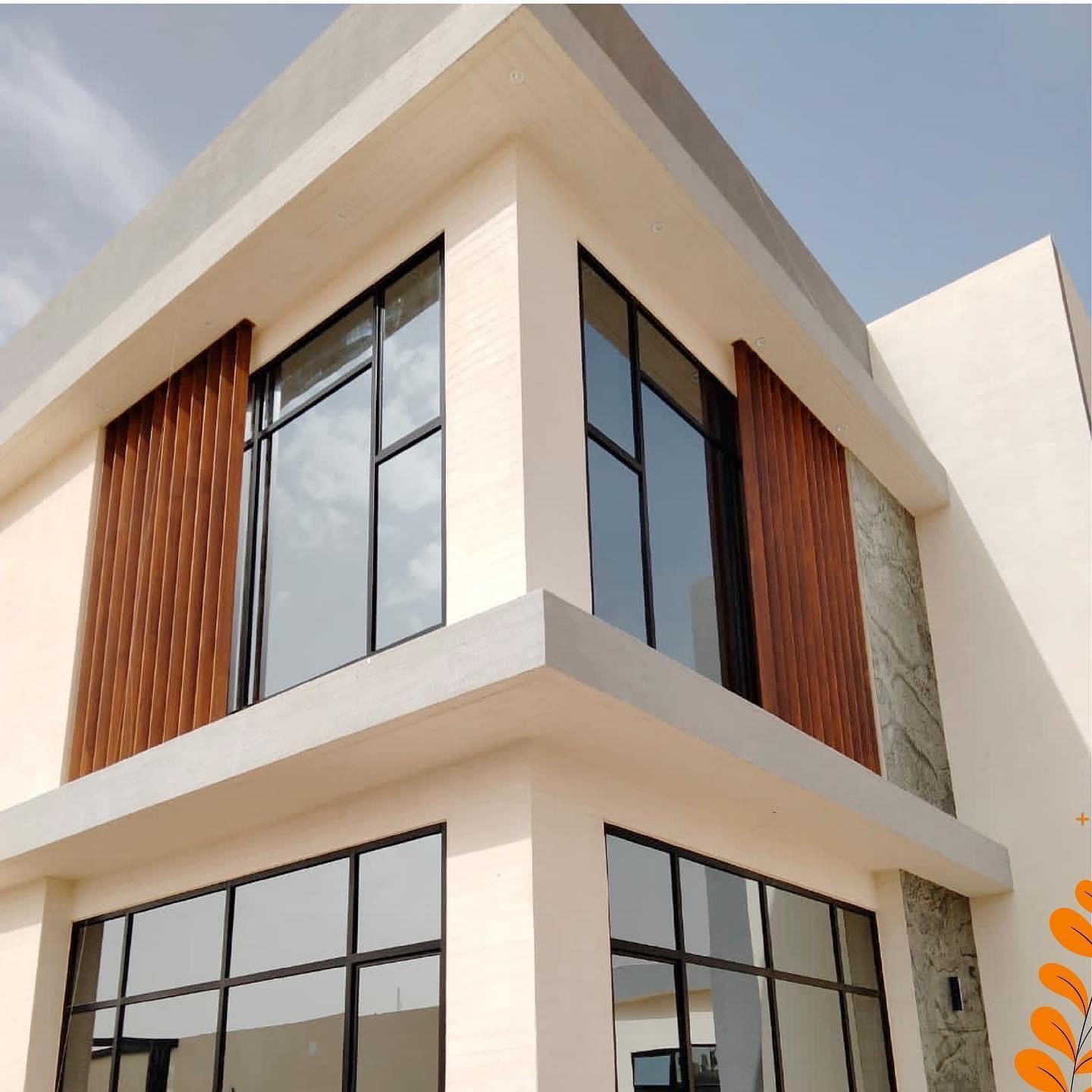 التعرف على القطاعات وشرحها بدقة 