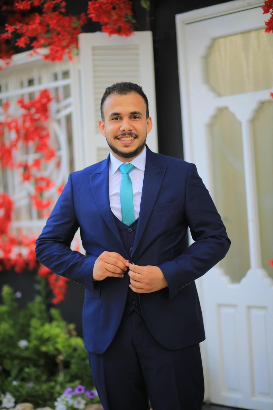 صورة توضيحية لمطور واجهات