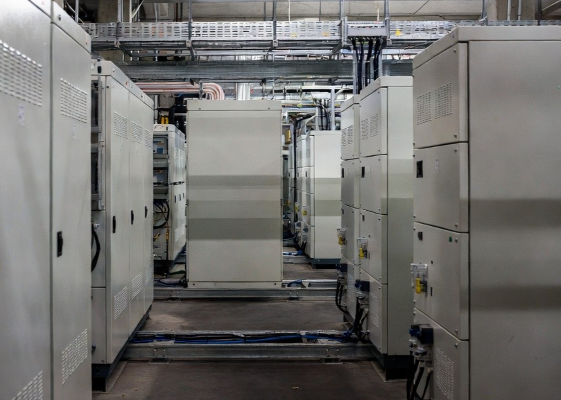 Heavy Industry BESS storage units